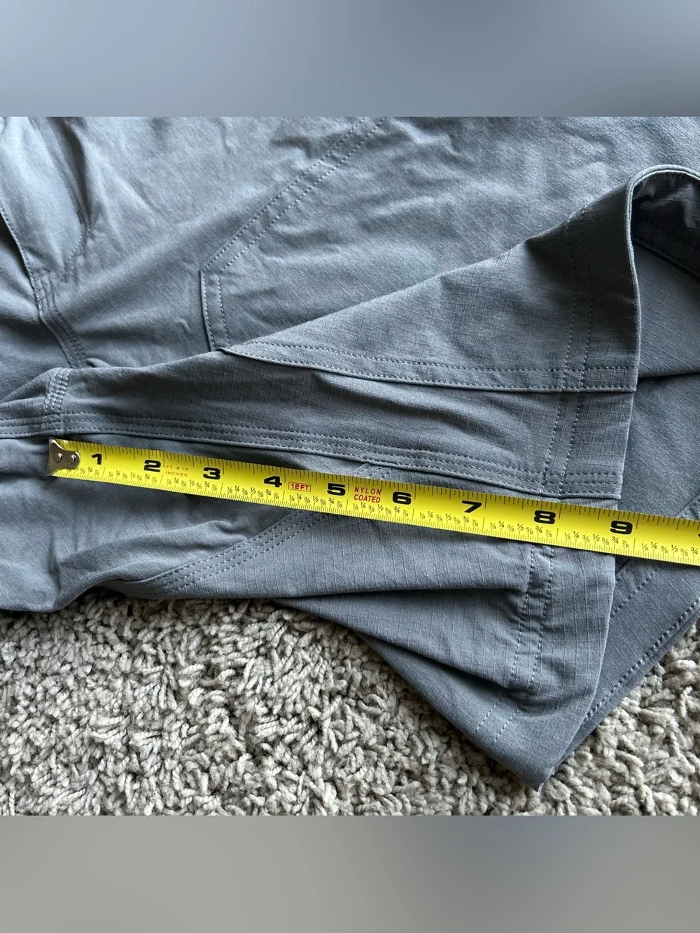 $89 NWT Duluth Trading Armachillo Shorts Mens 48x9 Gray Flex Standard Fit Cargo